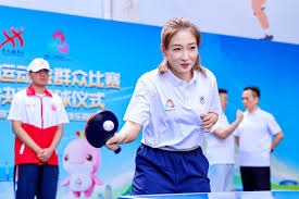 为什么牛牛里“五小牛”比“四炸”更难拿？特殊牌型的赔率平衡分析。（五小牛为何比四炸更难？牛牛特殊牌型与赔率平衡解析）