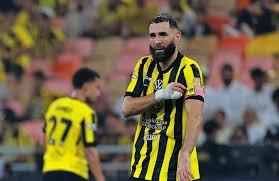 南通vs西海岸首发：保级大战！阿兰先发